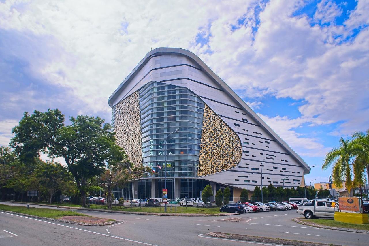 Aa Residen Luxury Condo Homestay 18Mins Walk Tanjung Aru Beach & Golf Course, Not Beach Side Resort Kota Kinabalu Exterior foto