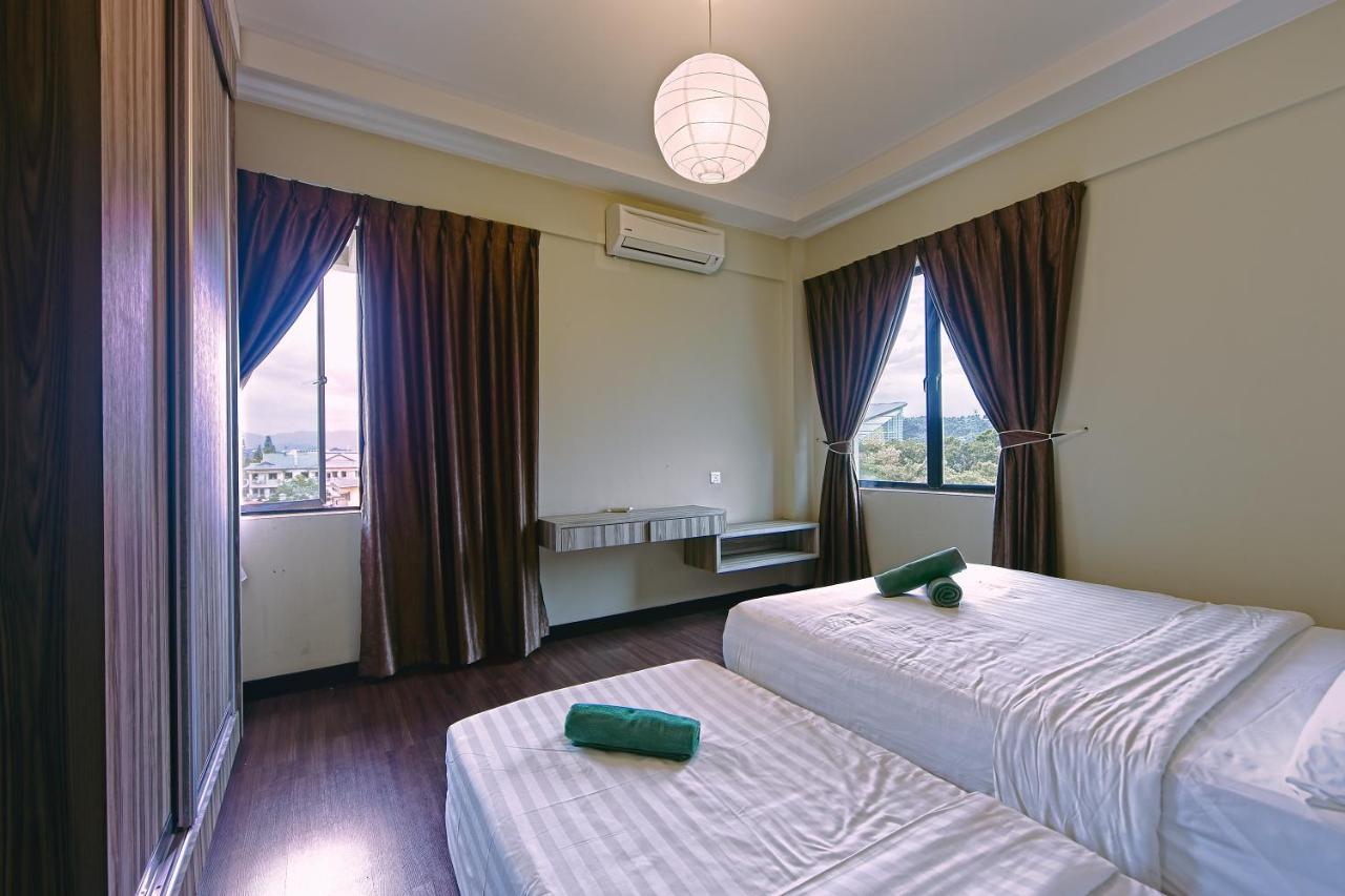 Aa Residen Luxury Condo Homestay 18Mins Walk Tanjung Aru Beach & Golf Course, Not Beach Side Resort Kota Kinabalu Exterior foto