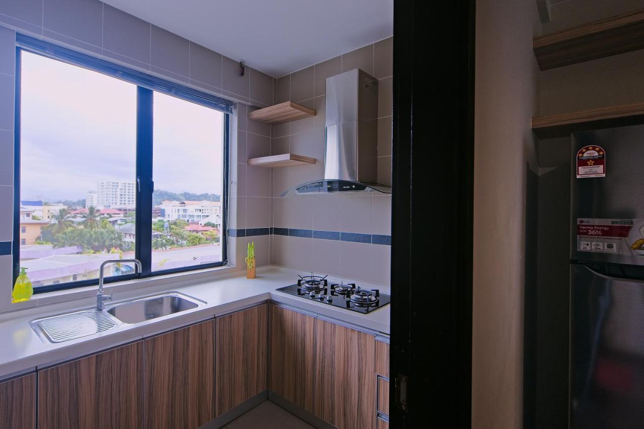 Aa Residen Luxury Condo Homestay 18Mins Walk Tanjung Aru Beach & Golf Course, Not Beach Side Resort Kota Kinabalu Exterior foto