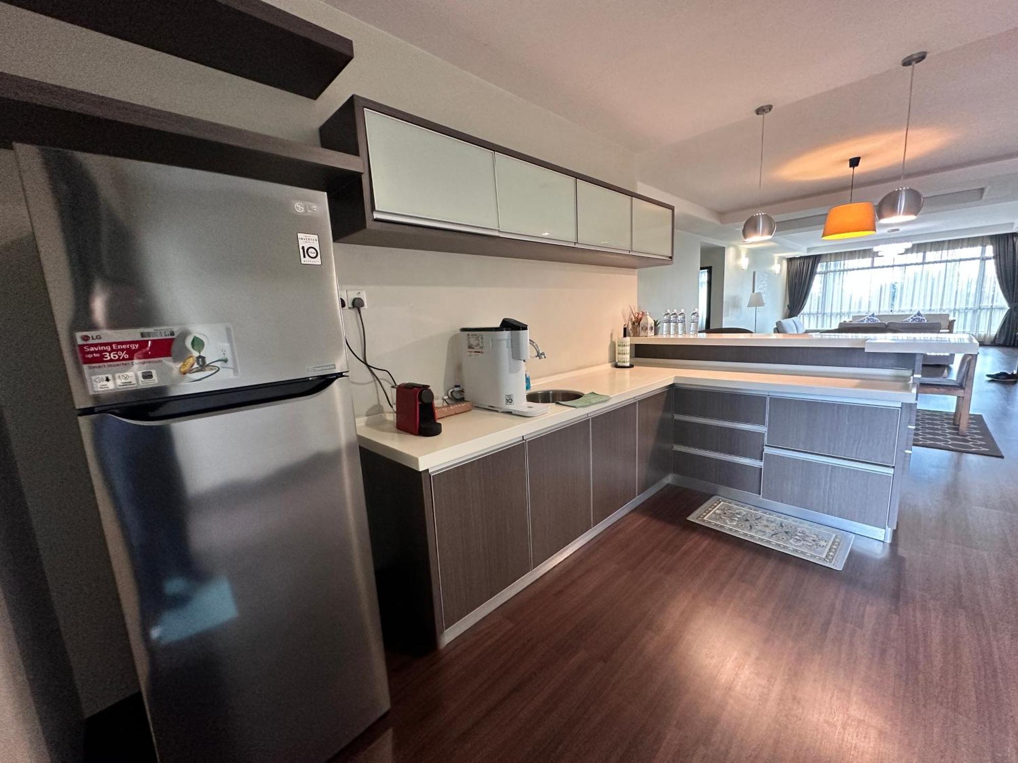 Aa Residen Luxury Condo Homestay 18Mins Walk Tanjung Aru Beach & Golf Course, Not Beach Side Resort Kota Kinabalu Exterior foto